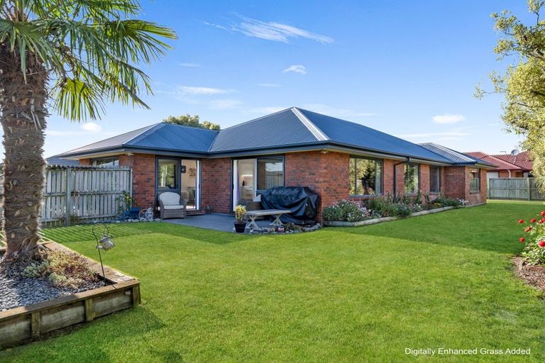 Photo of property in 13 Cressida Close, Rolleston, 7614