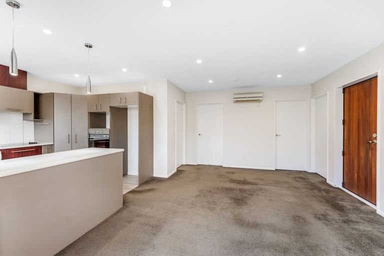 Photo of property in 24b Sawyers Arms Road, Northcote, Christchurch, 8052