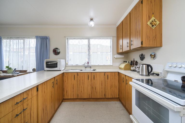Photo of property in 2/89 College Street, Awapuni, Palmerston North, 4412