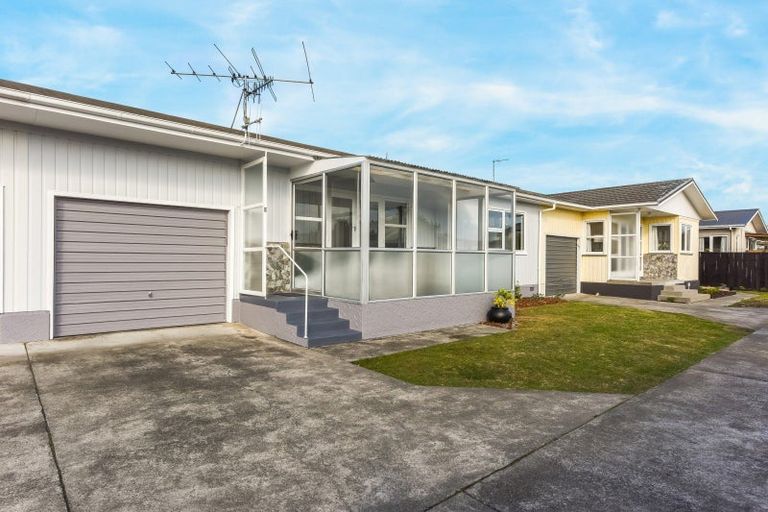 Photo of property in 2/25 Kipling Crescent, Stoke, Nelson, 7011