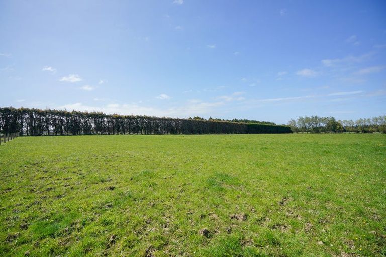 Photo of property in 95b Wallacetown Lorneville Highway, Lorneville, Invercargill, 9874