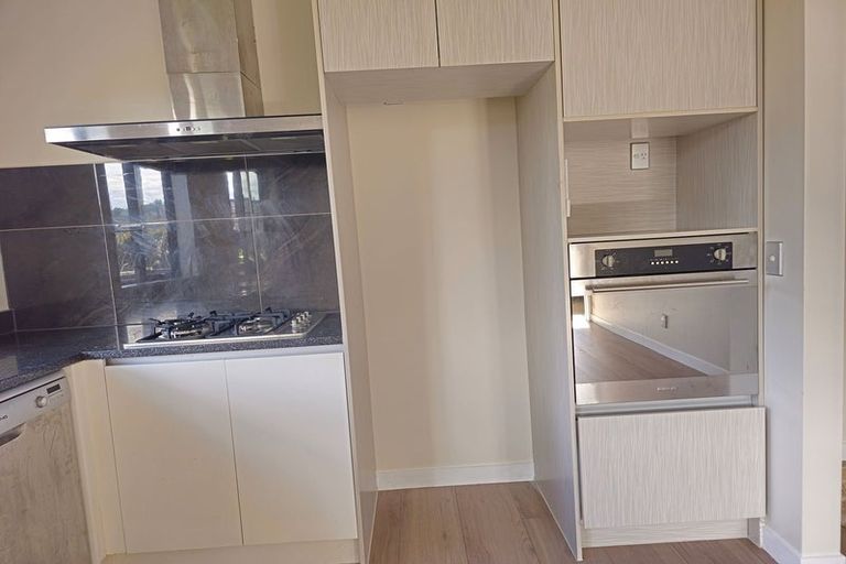 Photo of property in 52 Matua Road, Huapai, Kumeu, 0810