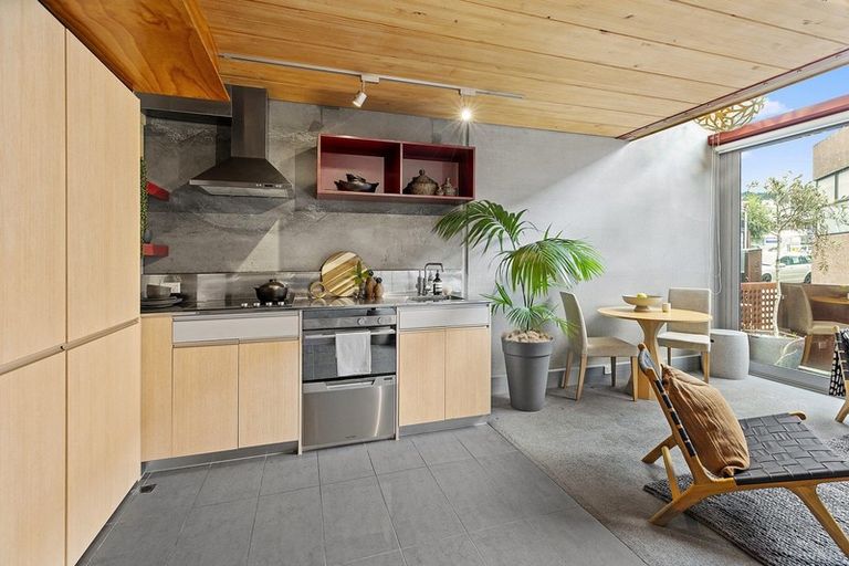 Photo of property in Tattoo Apartments, 2/42 Abel Smith Street, Te Aro, Wellington, 6011