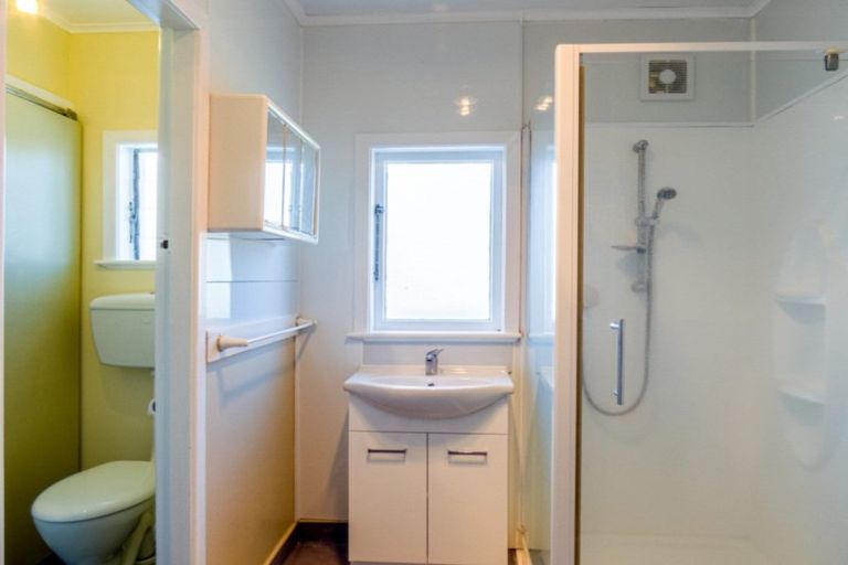 Photo of property in 6 Rimu Street, Edgecumbe, 3120