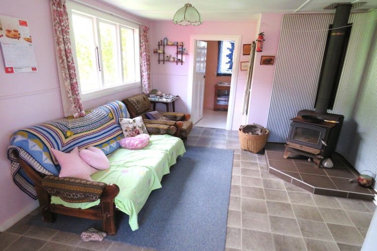 Photo of property in 169 Torea Street, Granity, 7823