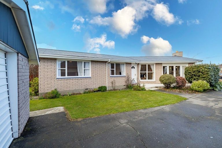 Photo of property in 55 Mooray Avenue, Bishopdale, Christchurch, 8053