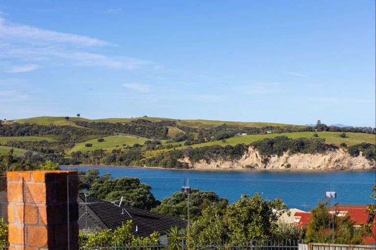 Photo of property in 28 Island View Drive, Gulf Harbour, Whangaparaoa, 0930