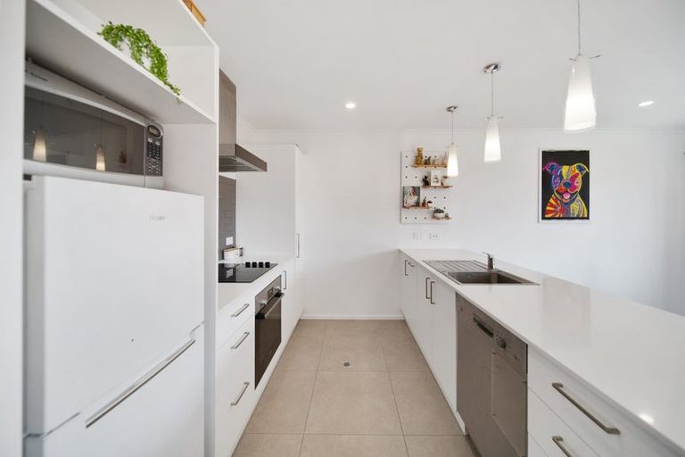 Photo of property in 23 Hemopo Street, Pukekohe, 2120