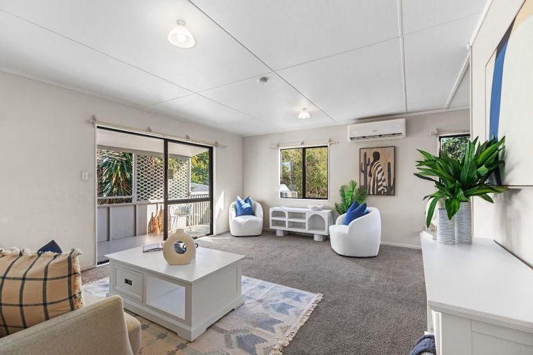 Photo of property in 14a Pokapu Place, Bethlehem, Tauranga, 3110