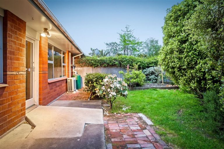 Photo of property in 2/63 Colenso Street, Sumner, Christchurch, 8081