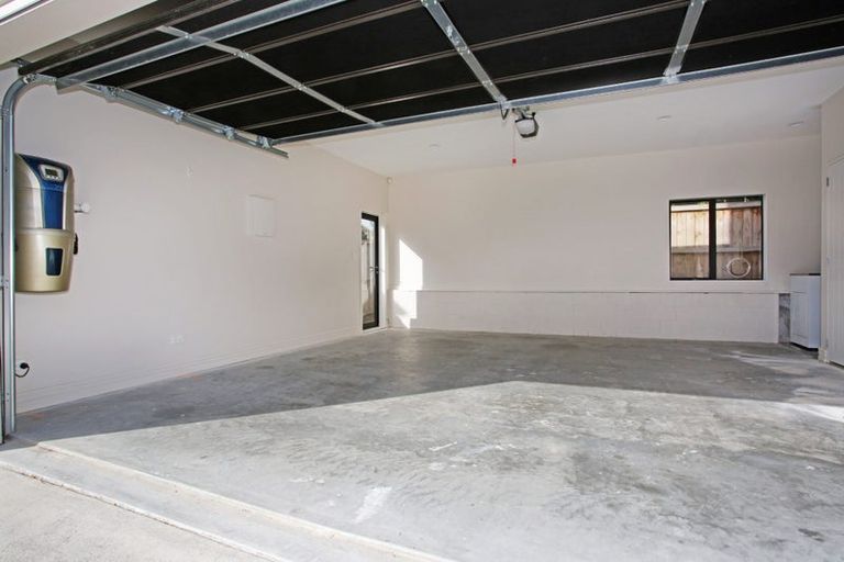 Photo of property in 21 Francesco Drive, Karaka, Papakura, 2113