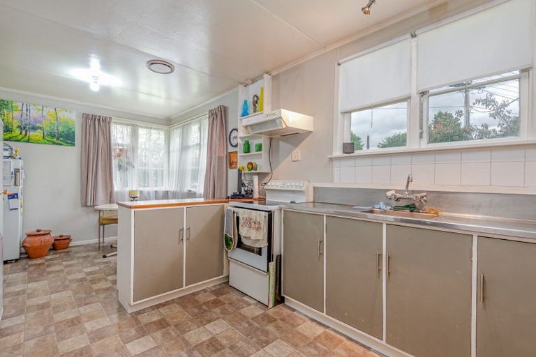 Photo of property in 49 Tararua Street, Pahiatua, 4910