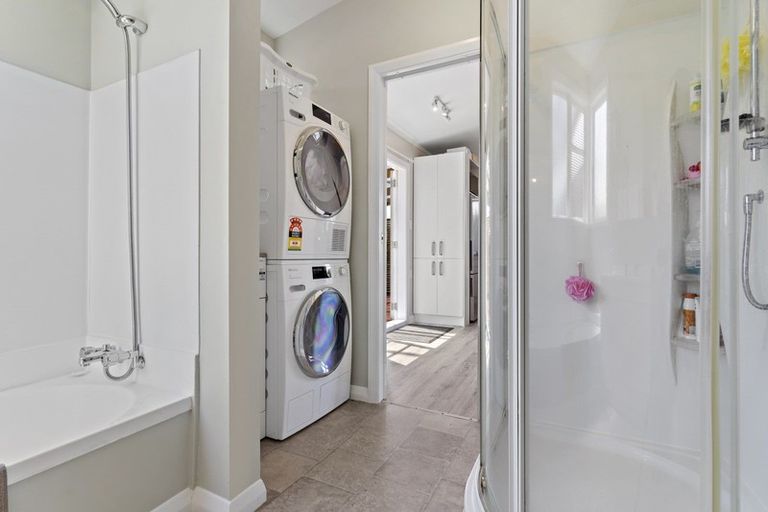 Photo of property in 20 Tararua Street, Masterton, 5810