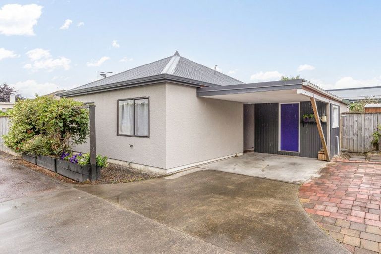 Photo of property in 1/114 Park Road South, Akina, Hastings, 4122