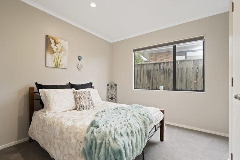 Photo of property in 19 Annandale Street, Lynmouth, New Plymouth, 4310