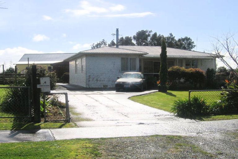 Photo of property in 4 Clean Street, Te Kopuru, 0391