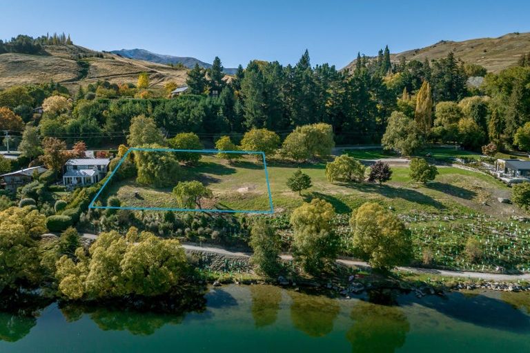Photo of property in 71 Arrowtown-lake Hayes Road, Lake Hayes, Queenstown, 9371