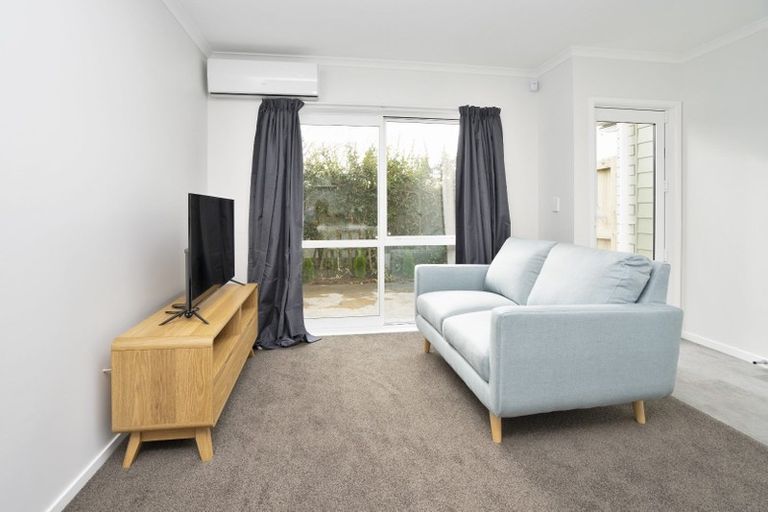 Photo of property in 16/10 Burrows Place, Frankton, Hamilton, 3204