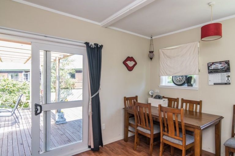 Photo of property in 34 Linwood Drive, Paraparaumu, 5032