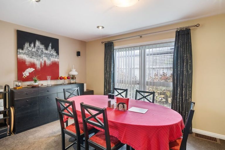 Photo of property in 103 Grahams Road, Burnside, Christchurch, 8053