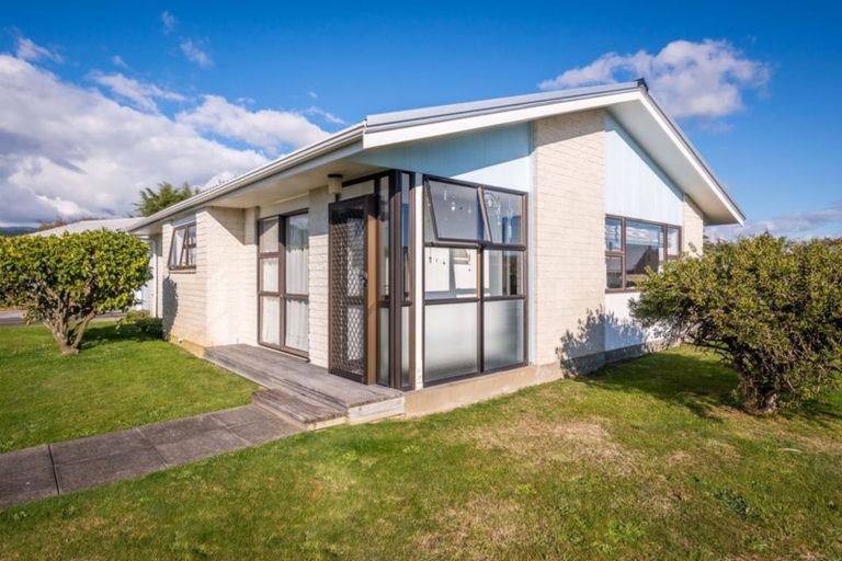 Photo of property in 3a Broadbelt Grove, Levin, 5510