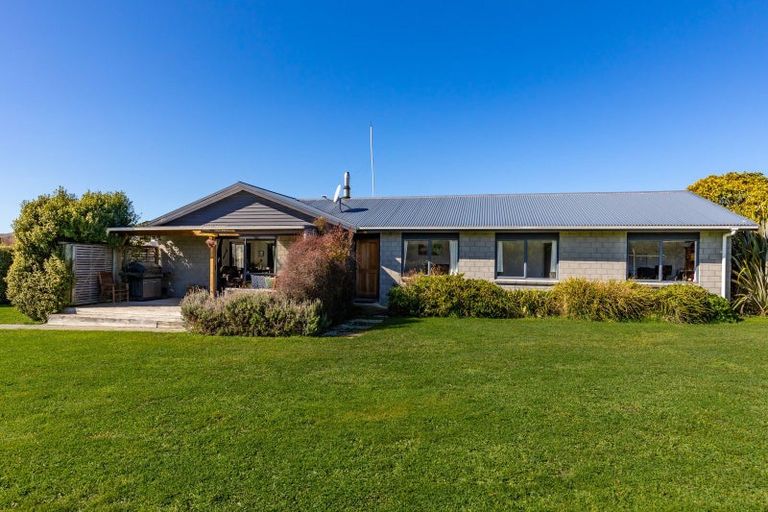 Photo of property in 63 Tachalls Road, Ward, Seddon, 7285