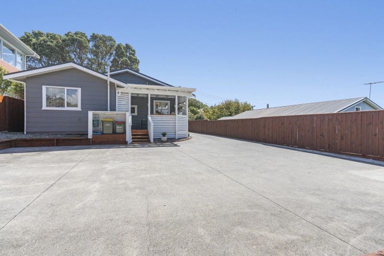 Photo of property in 53 Ngamotu Road, Moturoa, New Plymouth, 4310