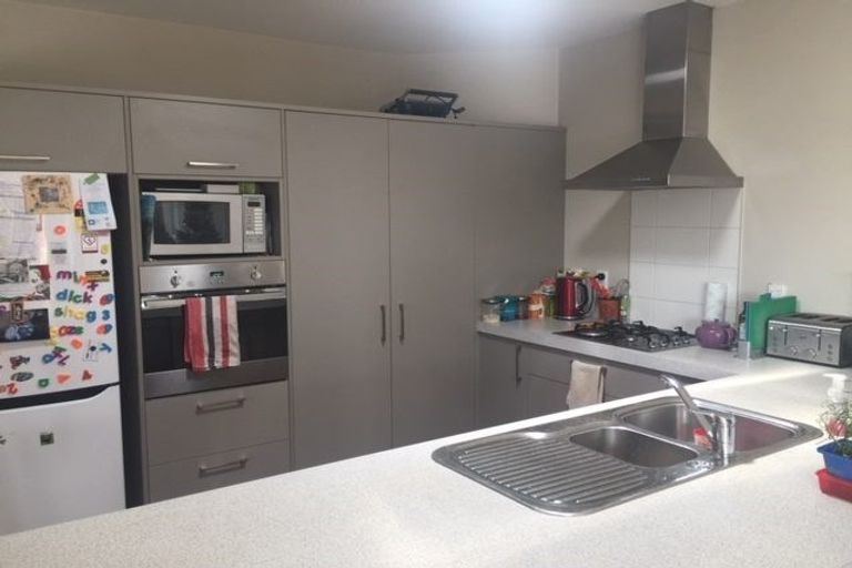 Photo of property in 4 Kotare Avenue, Rangiora, 7400