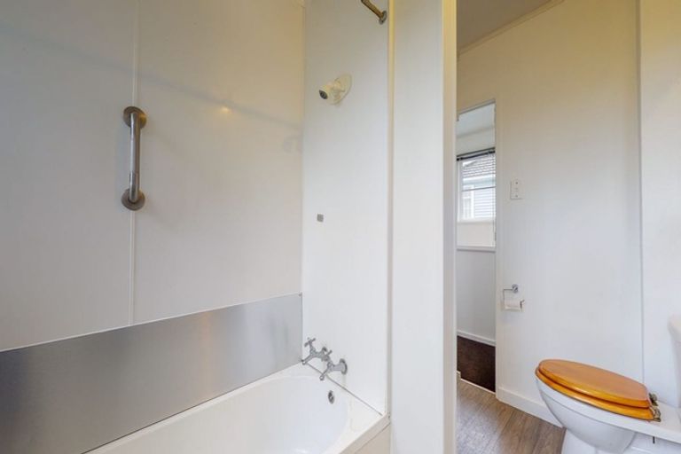 Photo of property in 54 Churchill Avenue, Maeroa, Hamilton, 3200