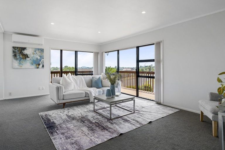 Photo of property in 70 Aberfeldy Avenue, Highland Park, Auckland, 2010