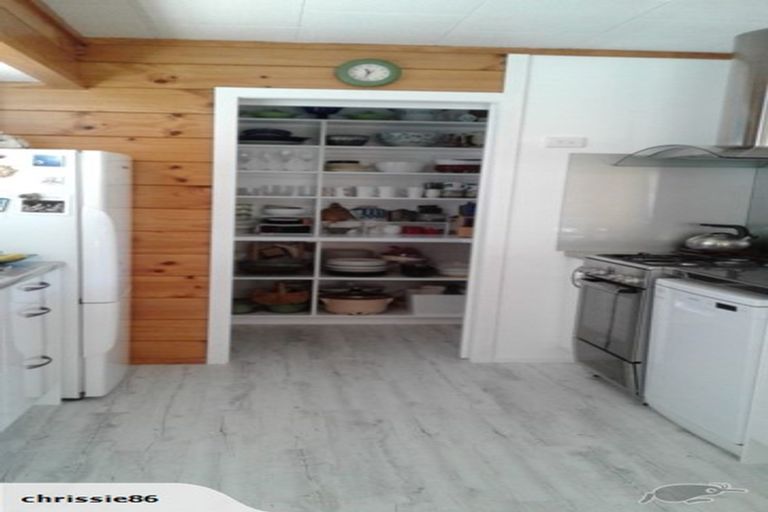 Photo of property in 28 Protea Crescent, Whitianga, 3510