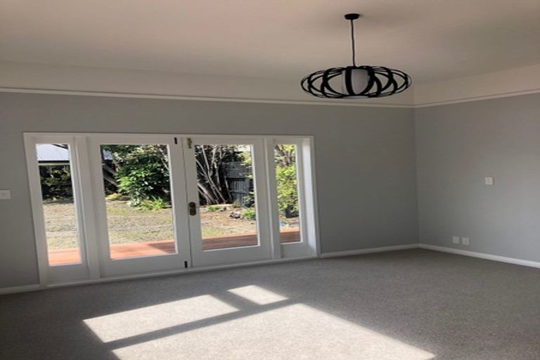 Photo of property in 26 Gamblins Road, Saint Martins, Christchurch, 8022