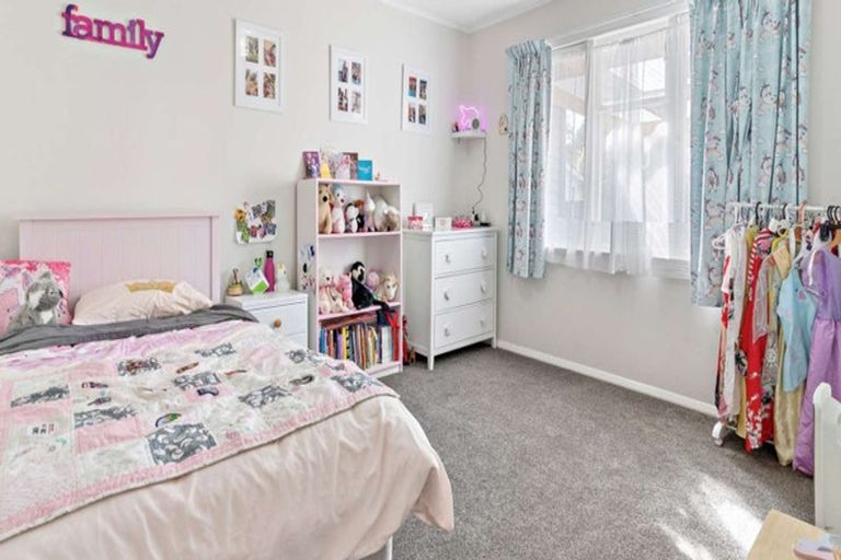 Photo of property in 25 Surrey Street, Solway, Masterton, 5810