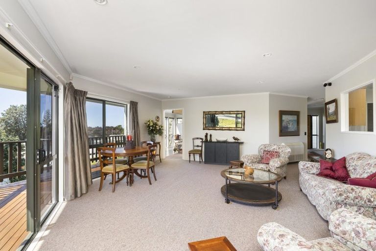 Photo of property in 24 Palm Parade, Riversdale Beach, Masterton, 5872