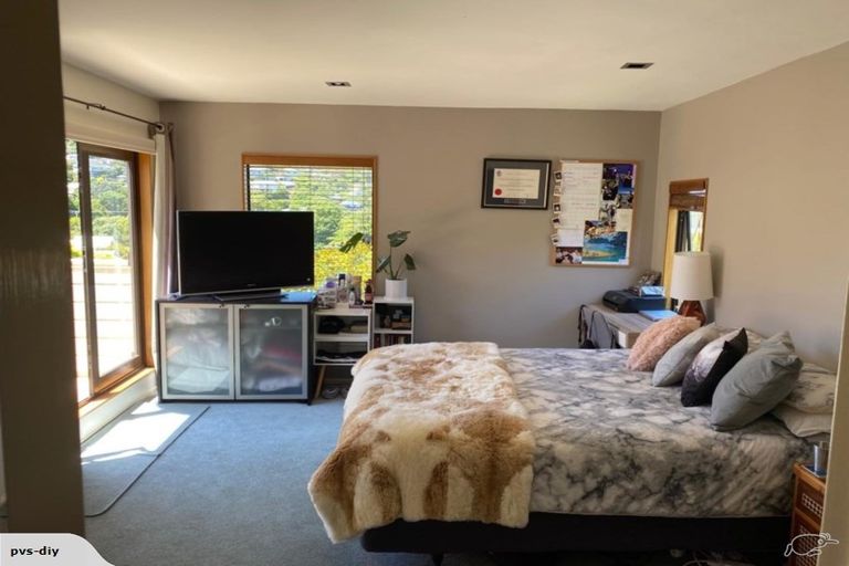 Photo of property in 15 Burma Road, Khandallah, Wellington, 6035