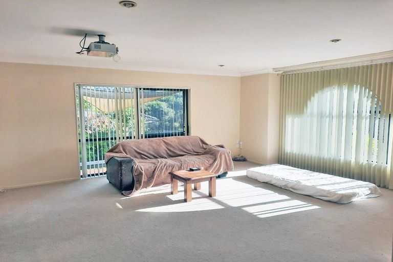 Photo of property in 19 Carnelian Court, Westgate, Auckland, 0614