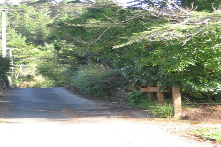 Photo of property in 92d Kamahi Street, Stokes Valley, Lower Hutt, 5019