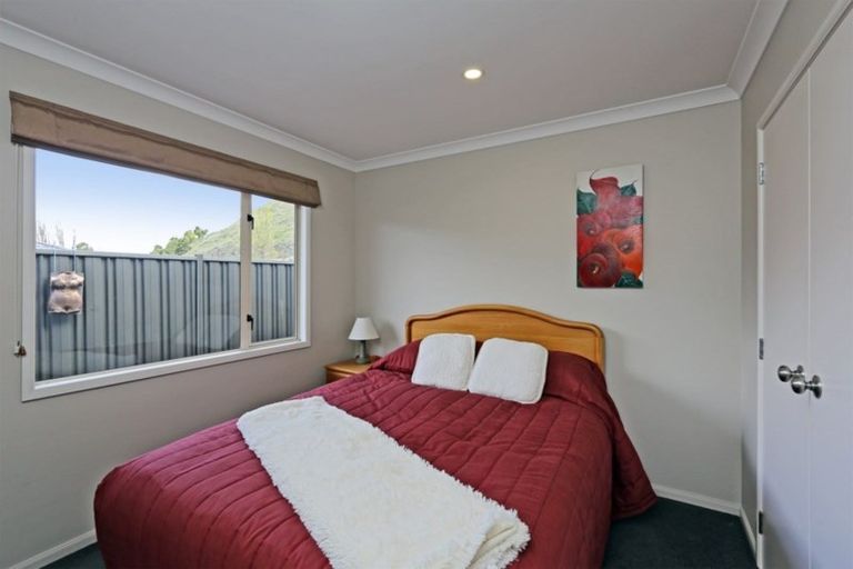Photo of property in 5 Chenin Place, Greenmeadows, Napier, 4112