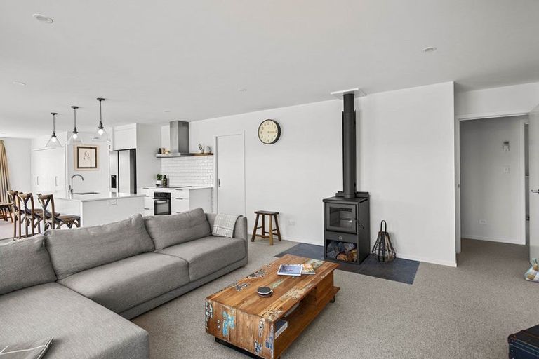 Photo of property in 4 Gards Place, Alexandra, 9320