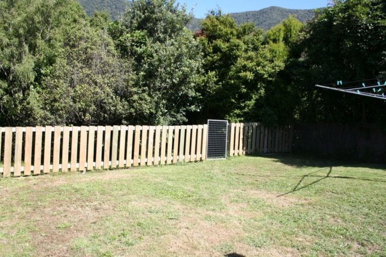 Photo of property in 12 Orchard Lane, Okiwi Bay, French Pass, 7193