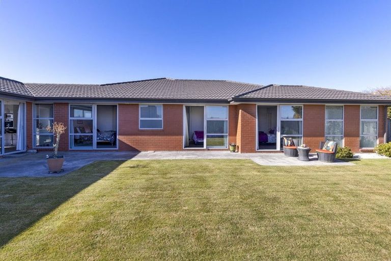 Photo of property in 22 Windsor Close, Springlands, Blenheim, 7201