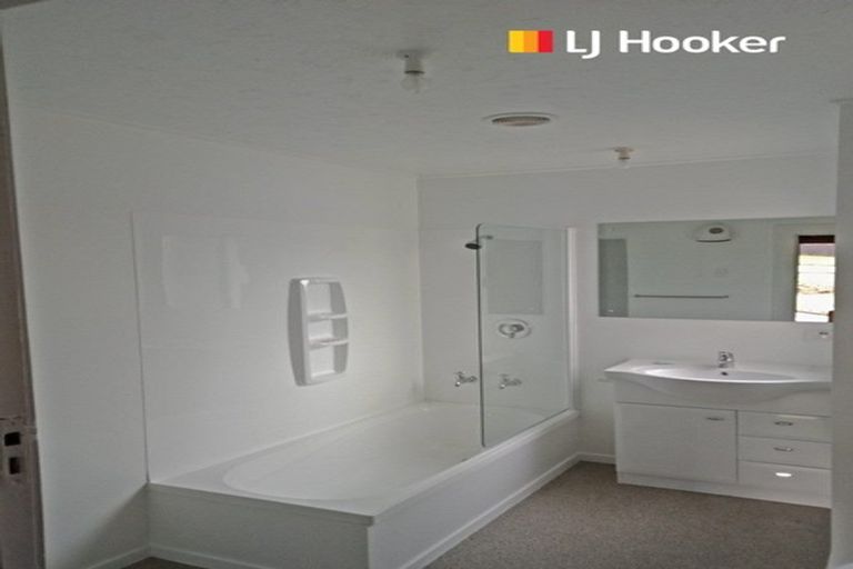 Photo of property in 6 Marett Street, Macandrew Bay, Dunedin, 9014