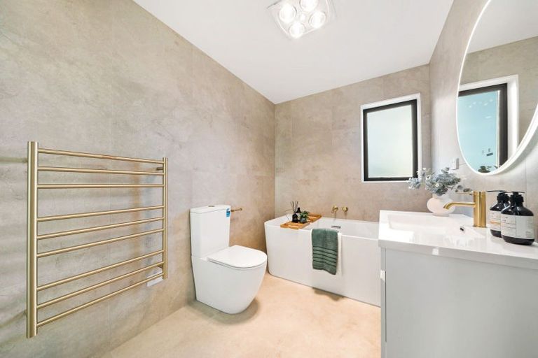 Photo of property in 1 Dorset Down Drive, Karaka, 2580