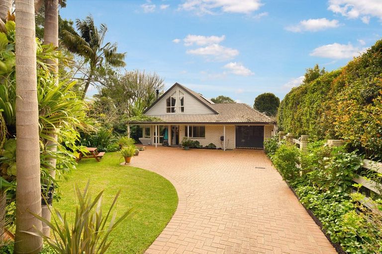 Photo of property in 2/18a Clayburn Road, Glen Eden, Auckland, 0602