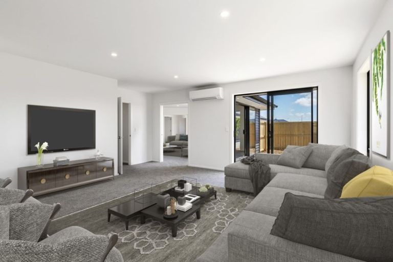 Photo of property in 31 Amur Crescent, Rolleston, 7615