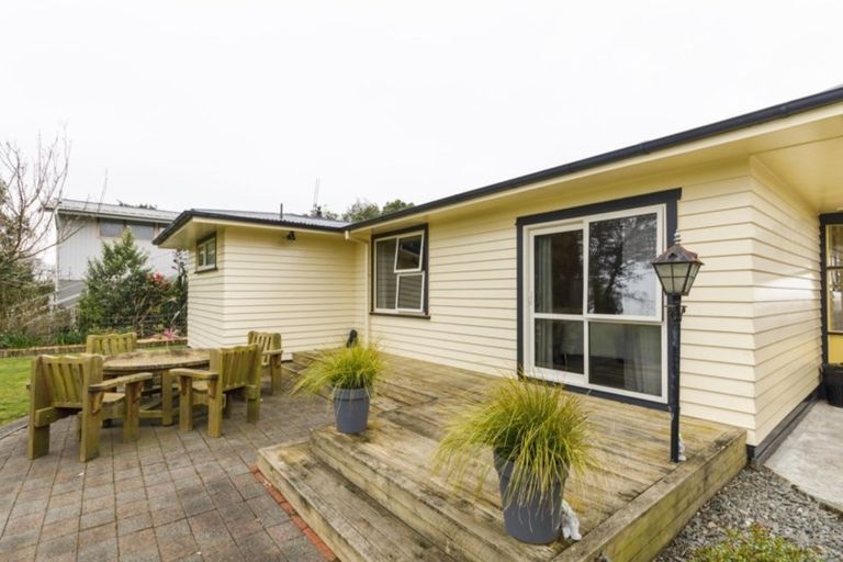 Photo of property in 72 Pukepapa Road, Marton, 4710