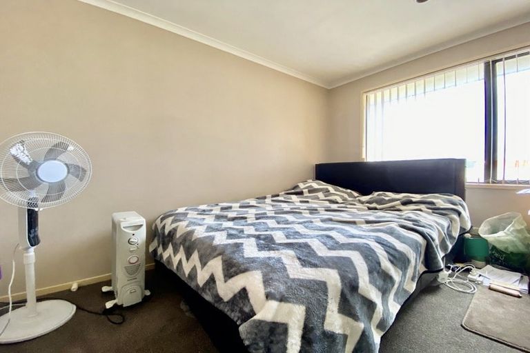 Photo of property in 35 Coronation Road, Papatoetoe, Auckland, 2025