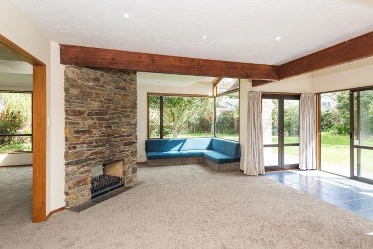 Photo of property in 12 O'connor Place, Burnside, Christchurch, 8053