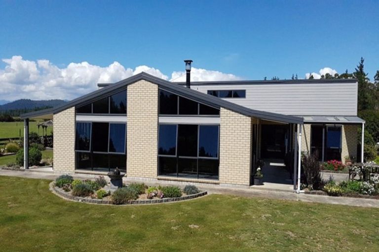 Photo of property in 238 Keogans Road, Arahura Valley, Hokitika, 7882