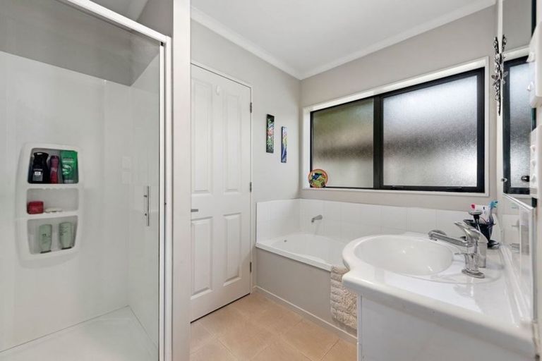 Photo of property in 31 Evergreen Crescent, Trentham, Upper Hutt, 5018